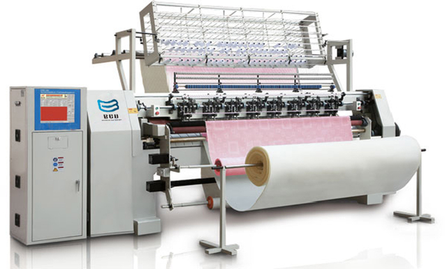 COMPUTERIZED MULTI-NEEDLE QUILTING MACHINE(SHUTTLE,3 NEEDLE BAR)